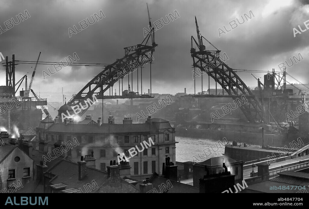 Postcard circa 1900, Victorian/Edwardian, social history. Construction of Tyne Bridge; Newcastle upon Tyne, Tyne and Wear, England.