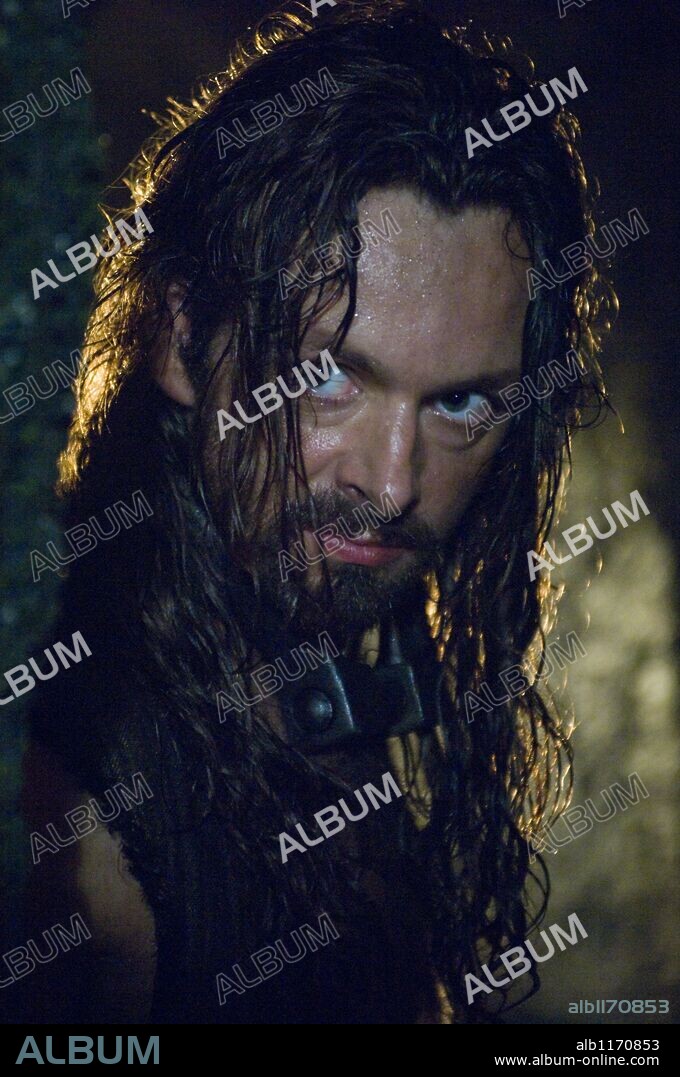 MICHAEL SHEEN en UNDERWORLD: LA REBELION DE LOS LICANTROPOS, 2009 (UNDERWORLD: RISE OF THE LYCANS), dirigida por PATRICK TATOPOULOS. Copyright SKETCH FILMS/INTELLIGENT CREATURES/LAKESHORE ENTERTAINMENT.