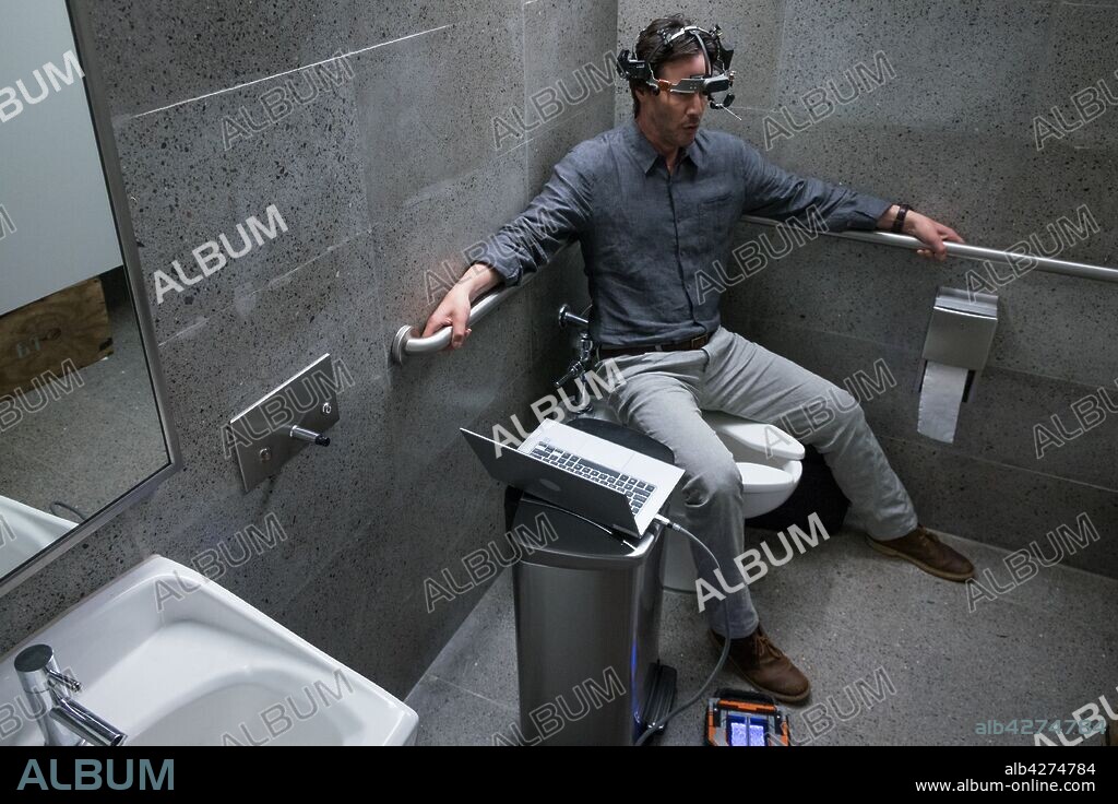 KEANU REEVES en REPLICAS, 2018, dirigida por JEFFREY NACHMANOFF. Copyright DI BONAVENTURA PICTURES.