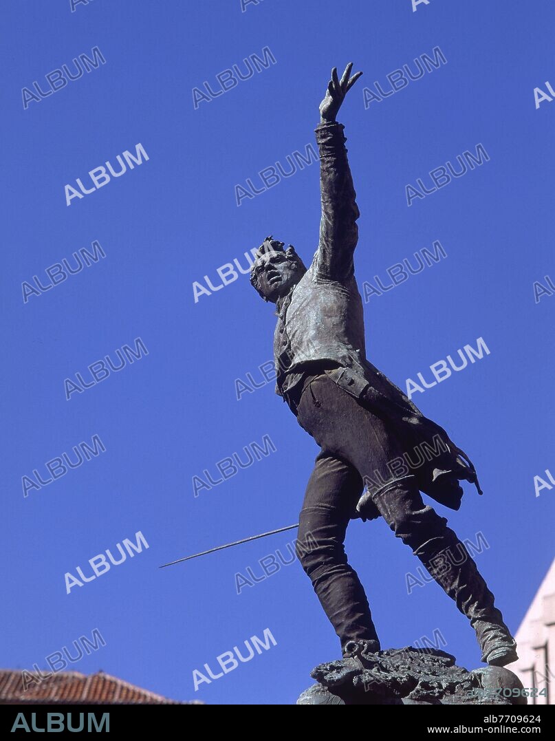 MARIANO BENLLIURE Y GIL. PLAZA DEL REY-MONUMENTO AL TENIENTE RUIZ.