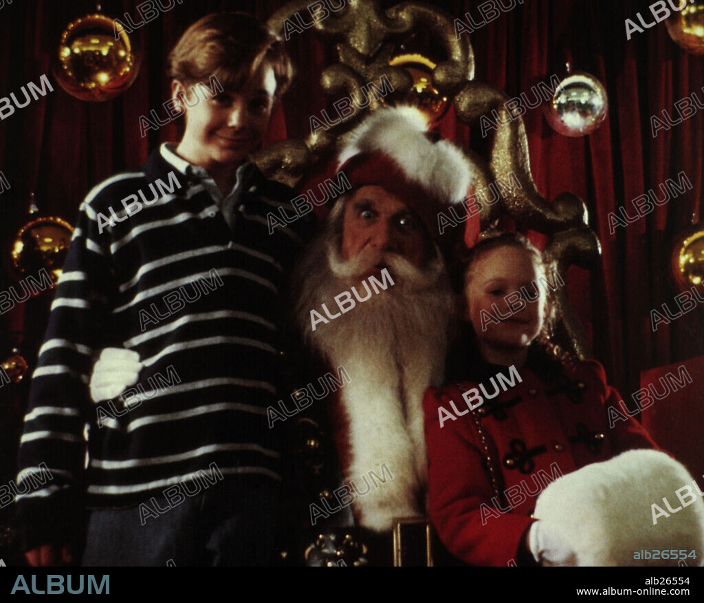 LESLIE NIELSEN in ALL I WANT FOR CHRISTMAS, 1991, directed by ROBERT LIEBERMAN. Copyright PARAMOUNT PICTURES.