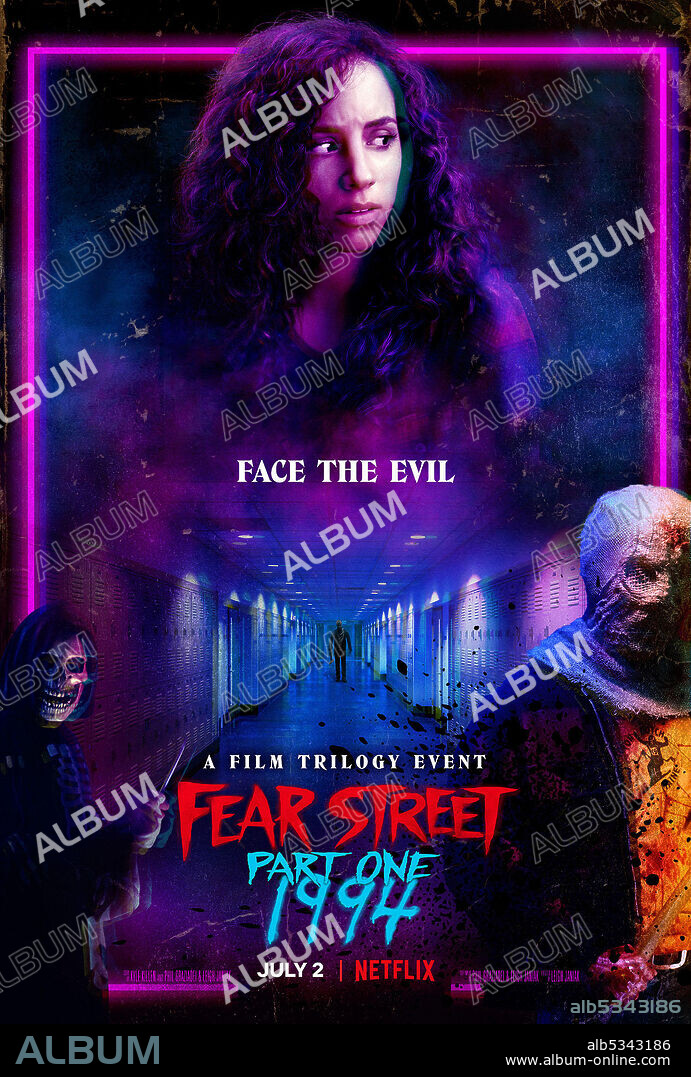 Poster of FEAR STREET: 1994, 2021, directed by LEIGH JANIAK. Copyright CHERNIN ENTERTAINMENT.