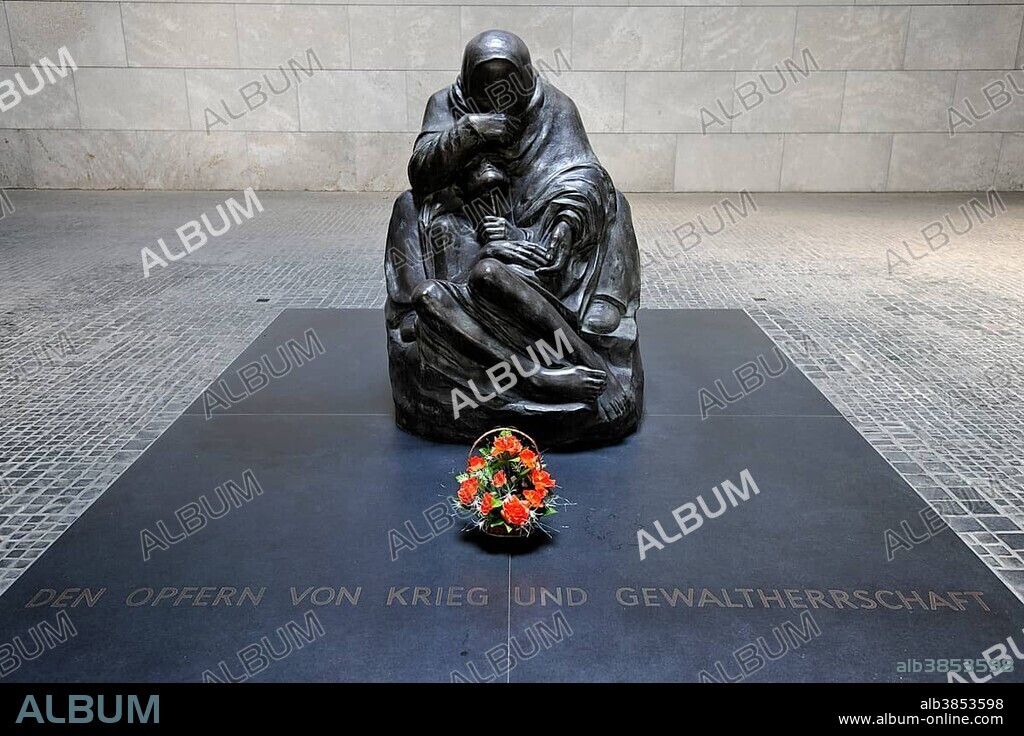 Memorial sculpture, Pieta by Kaethe Kollwitz in the Neue Wache Memorial, Schinkelbau building by Karl Friedrich Schinkel, Berlin, Berlin, Germany