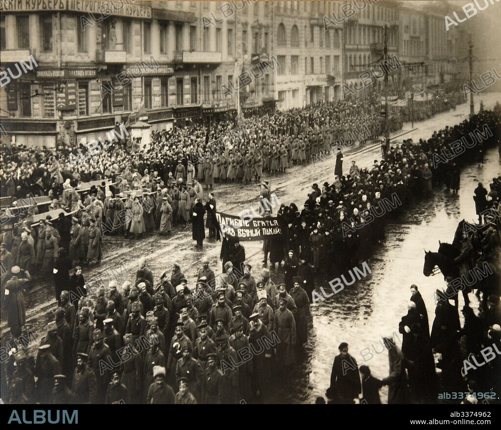 PYOTR ADOLFOVICH OTSUP. Funeral ceremony of February Revolution Victims in Petrograd. March 1917.