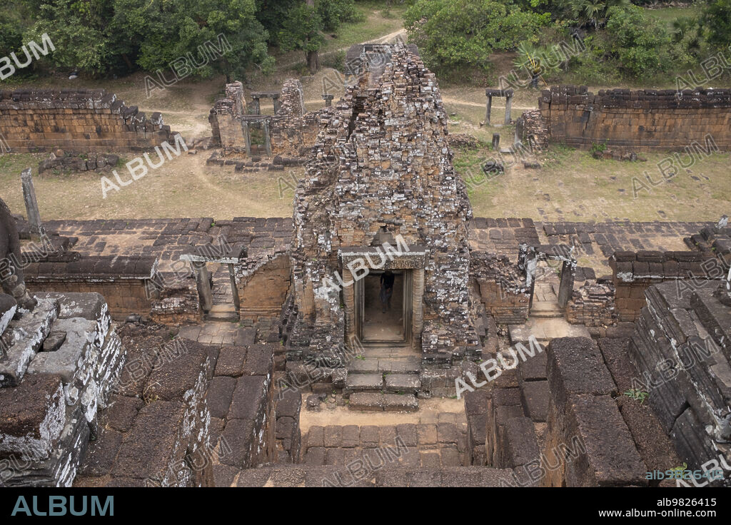 Cambodia: Pre Rup (a temple originally dedicated to the Hindu god Shiva), Angkor. Pre Rup was built as the state temple of Khmer king Rajendravarman and dedicated in 961 or early 962. It is a temple mountain of combined brick, laterite and sandstone construction.<br/><br/>. It was dedicated to the Hindu god Shiva, and is probably located on a former Shaivite ashram, built by Yasovarman I in the previous century.