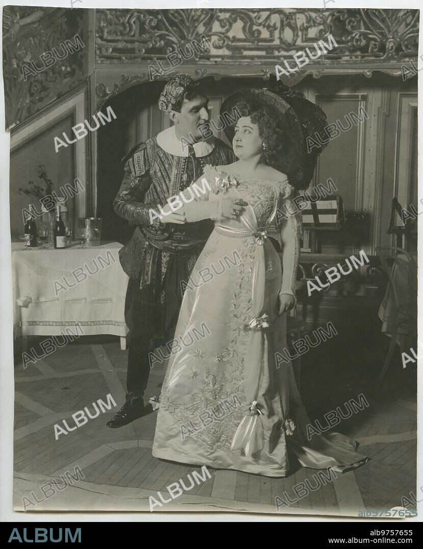 Madrid, 02/09/1909. The success of the day. Miss Luisa Vela and Mr. Emilio Sagi Barba in the duet of the second act of "The Merry Widow" at the Price Theater.