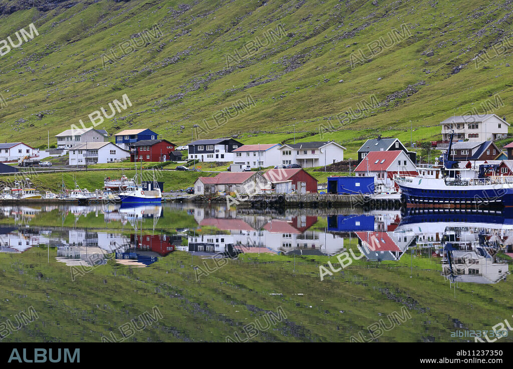 Village of Hvannasund, Vidoy Island, Faroe Islands, Denmark, Europe.