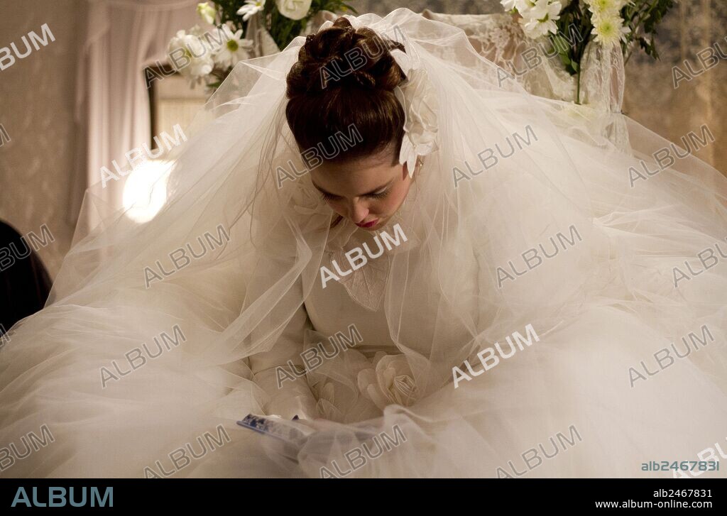 HADAS YARON in FILL THE VOID, 2012 (LAMALE ET HA'HALAL), directed by RAMA BURSHTEIN. Copyright AVI CHAI FUND/ISRAEL FILM FUND/NORMA PRODUCTIONS/RESHET BROA.