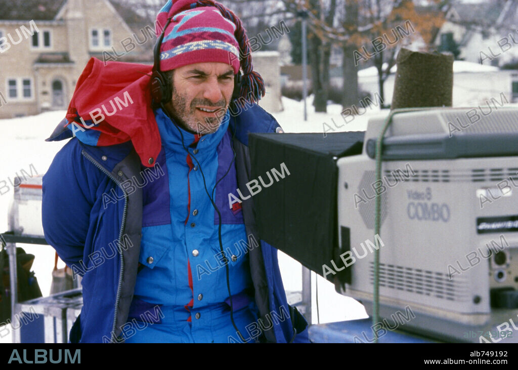 ALLAN MINDEL in MILWAUKEE, MINNESOTA, 2003, directed by ALLAN MINDEL. Copyright TARTAN FILMS.