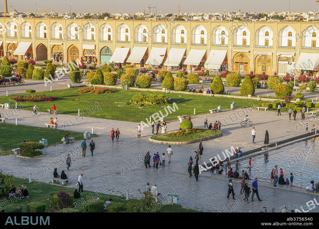 View across Naqsh-e (Imam) Square, UNESCO World Heritage Site, from Ali Qapu Palace, Isfahan, Iran, Middle East.