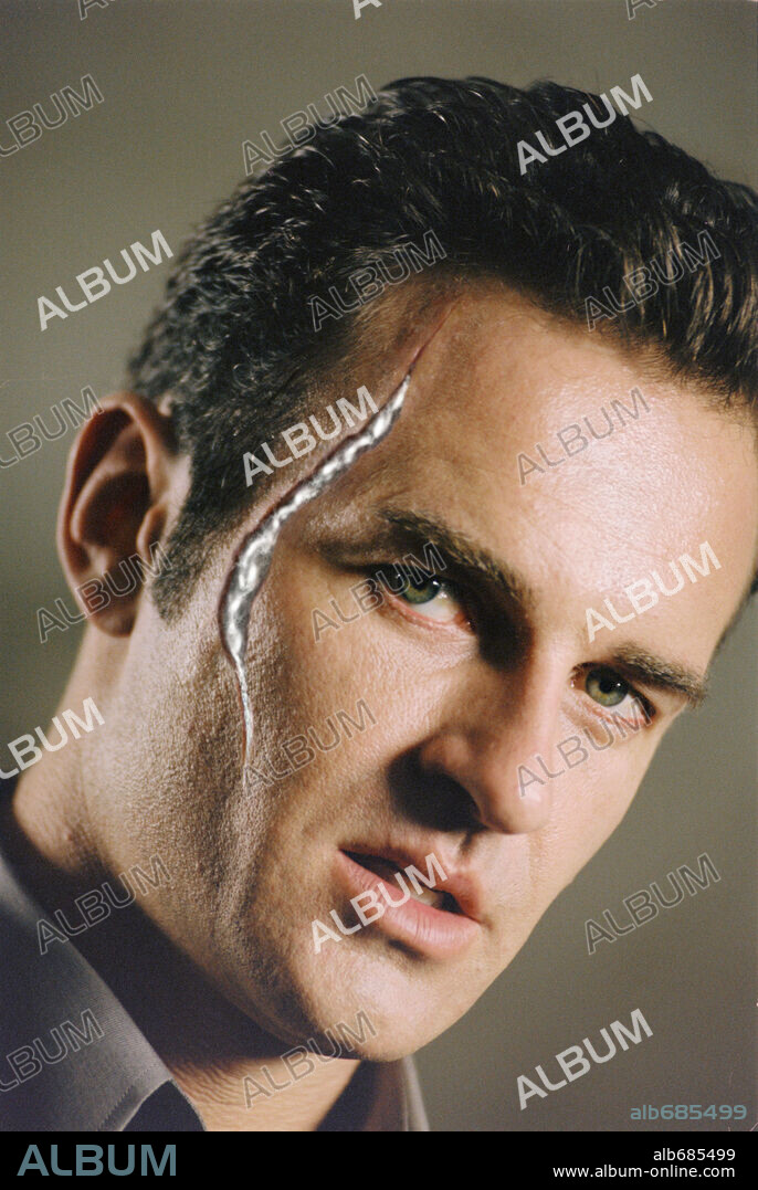 JULIAN MCMAHON in FANTASTIC FOUR, 2005, unter der Regie von TIM STORY. Copyright 20TH CENTURY FOX / HAYES, KERRY.