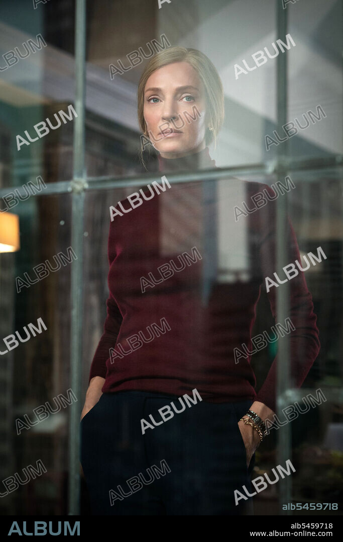 UMA THURMAN in SUSPICION, 2022, unter der Regie von STEFAN SCHWARTZ. Copyright Keshet Productions.