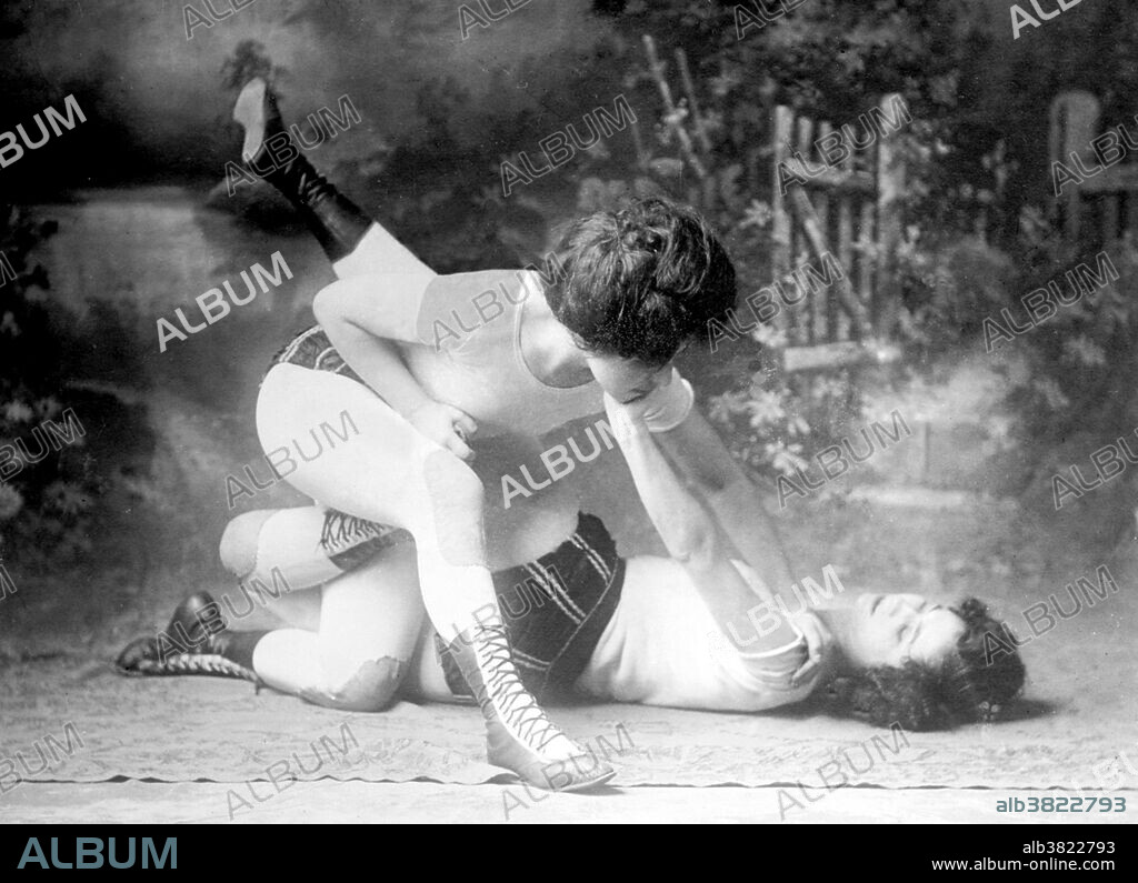 The Bennett Sisters were not amateur or professional boxers, but a vaudeville act, that traveled the country, displaying their talent, between 1910 and 1915. While many women took up sport in the Edwardian era, boxing as a vaudeville act became a career for these sisters. Laura Bennett is said to have dominated the sport at the turn of the century. They would also wrestle and sometimes fence each other.