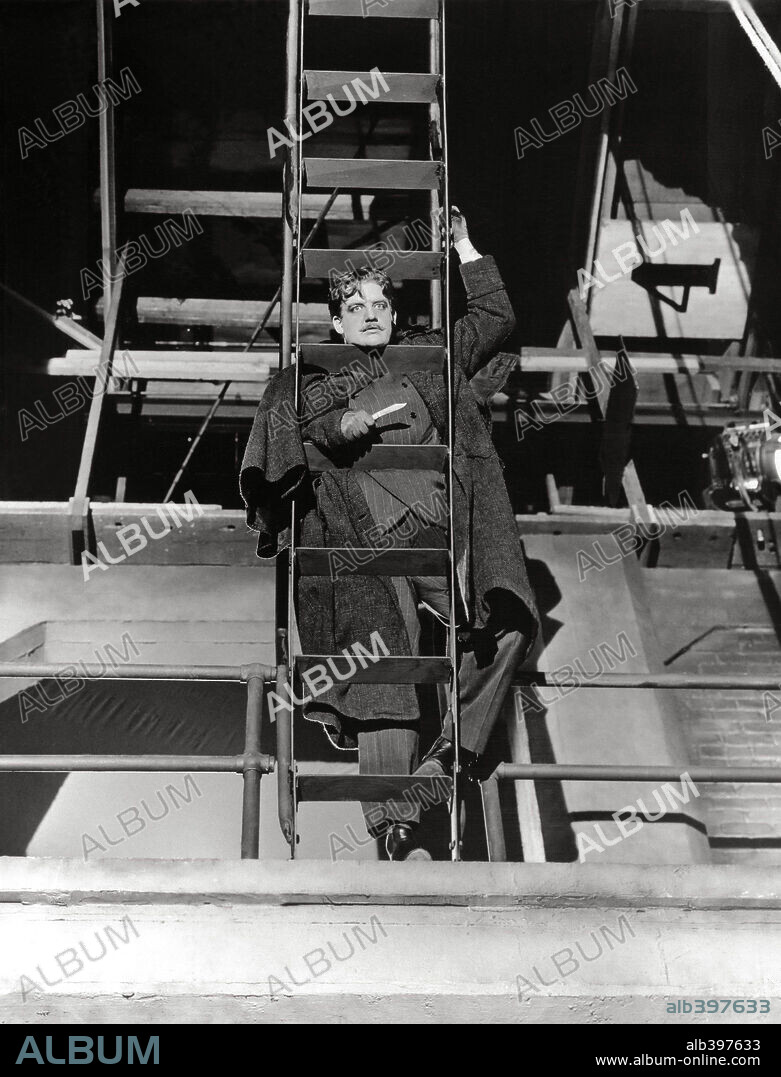 LAIRD CREGAR in THE LODGER, 1944, directed by JOHN BRAHM. Copyright 20TH CENTURY FOX.