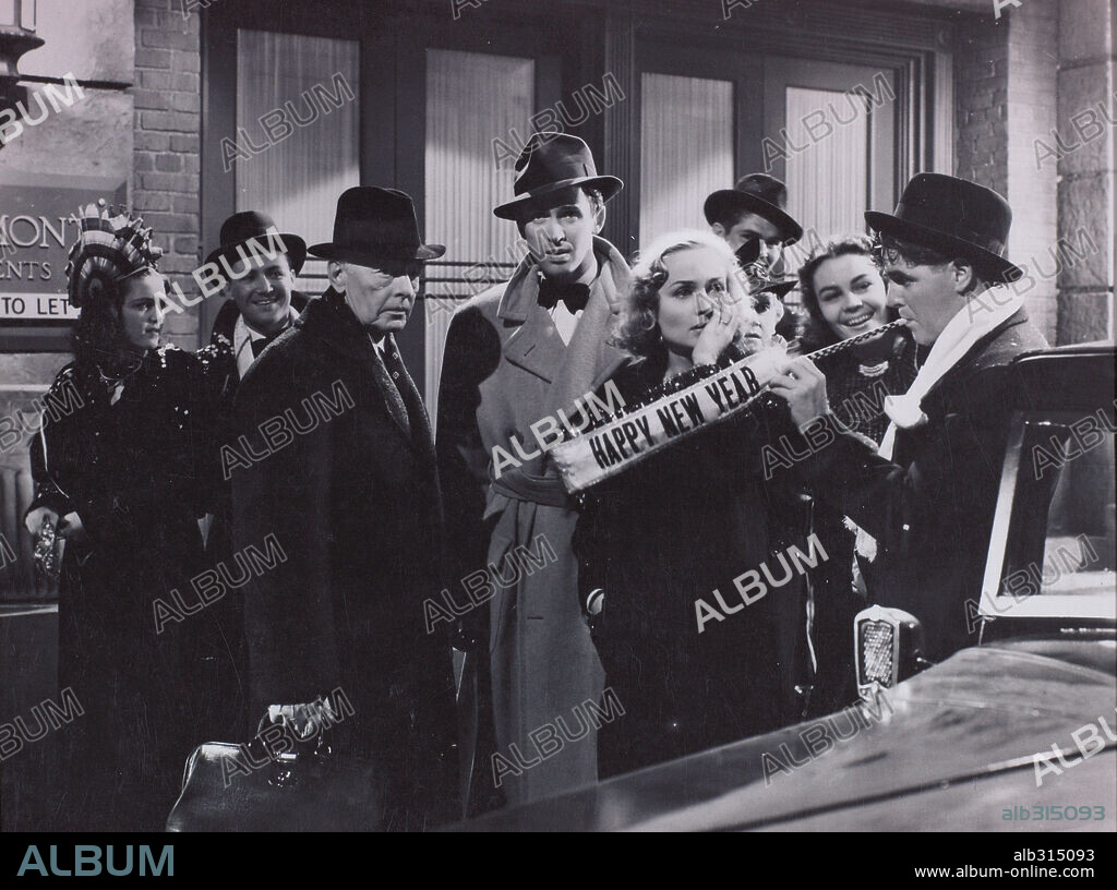 CAROLE LOMBARD y JAMES STEWART en EL LAZO SAGRADO, 1939 (MADE FOR EACH OTHER), dirigida por JOHN CROMWELL. Copyright UNITED ARTISTS.