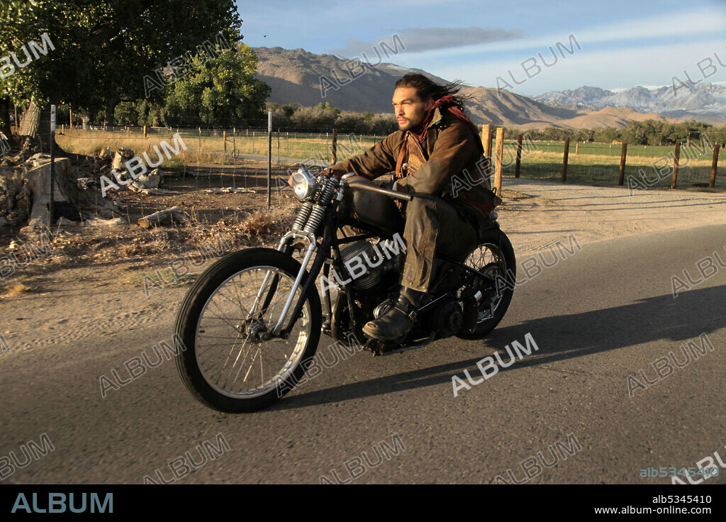 JASON MOMOA en CAMINO A PALOMA, 2014 (ROAD TO PALOMA), dirigida por JASON MOMOA. Copyright Anchor Bay Entertainment.