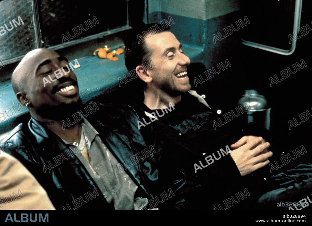 TIM ROTH and TUPAC SHAKUR in GRIDLOCK'D, 1997, directed by VONDIE CURTIS-HALL. Copyright GRAMERCY PICTURES / GOODE, NICOLA.