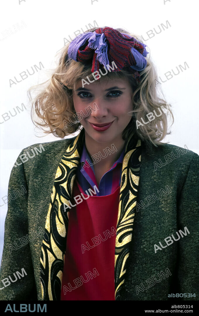 ROSANNA ARQUETTE dans RECHERCHE SUSAN, DÉSESPÉRÉMENT, 1985 (DESPERATELY SEEKING SUSAN), réalisé par SUSAN SEIDELMAN. Copyright ORION PICTURES.