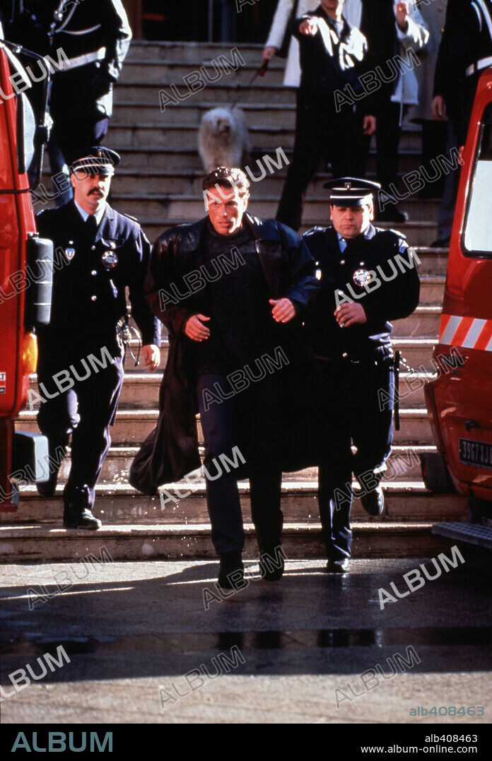 JEAN-CLAUDE VAN DAMME en AL LÍMITE DEL RIESGO, 1996 (MAXIMUM RISK), dirigida por RINGO LAM. Copyright COLUMBIA PICTURES / MARKFIELD, ALAN.