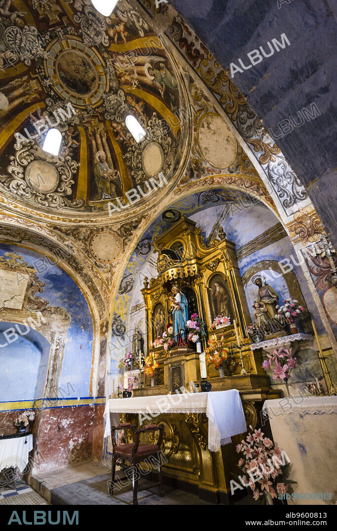 iglesia del siglo XVI, santuario de origen romanico de Santa María de la Nuez , municipio de Bárcabo,Sobrarbe, Provincia de Huesca, Comunidad Autónoma de Aragón, cordillera de los Pirineos, Spain, europe.