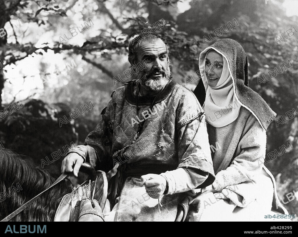 AUDREY HEPBURN and SEAN CONNERY in ROBIN AND MARIAN, 1976, directed by RICHARD LESTER. Copyright COLUMBIA PICTURES.