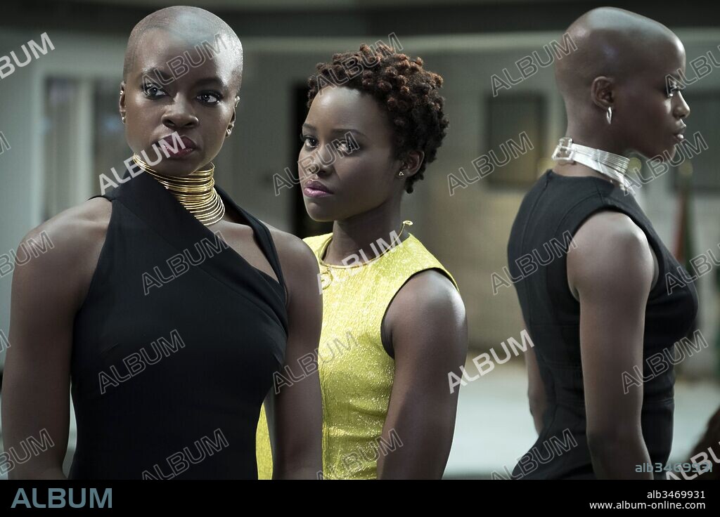 DANAI GURIRA, FLORENCE KASUMBA y LUPITA NYONG'O en BLACK PANTHER, 2018, dirigida por RYAN COOGLER. Copyright MARVEL STUDIOS/WALT DISNEY PICTURES.