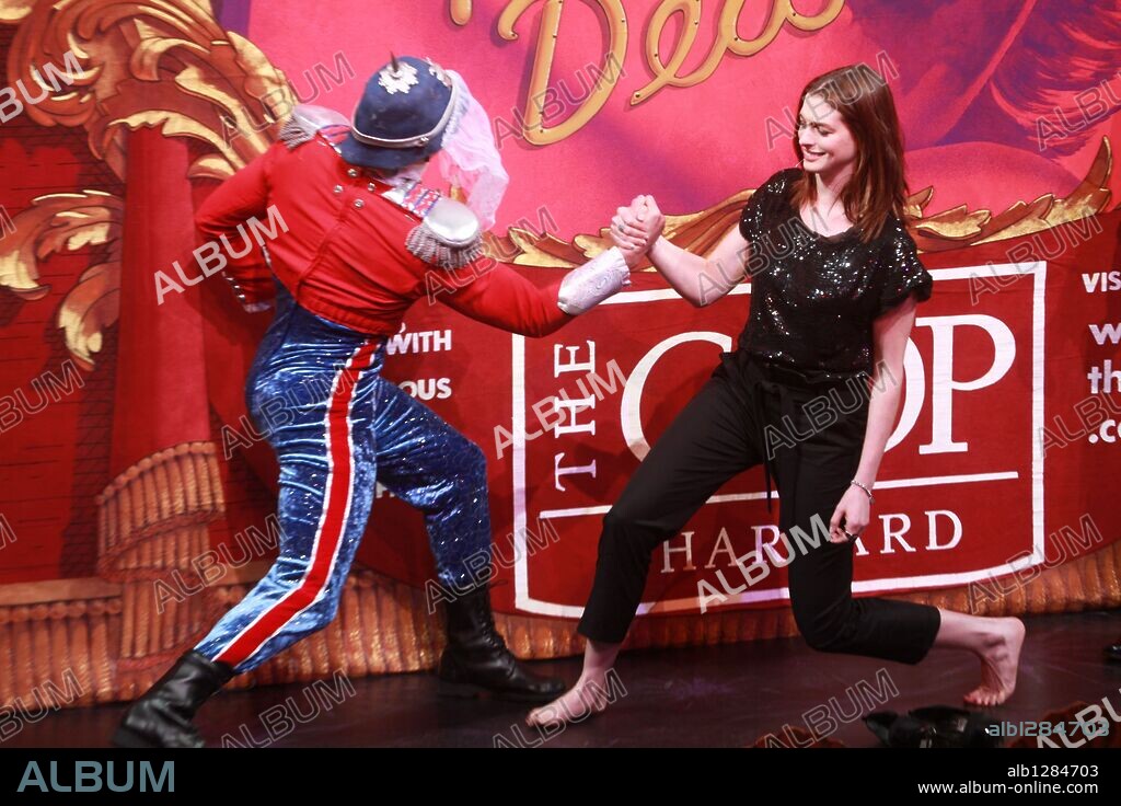 Jan 28, 2010 - Cambridge, Massachusetts, USA - Actress ANNE HATHAWAY receives the 2010 Woman of the Year Award from the Hasty Pudding Theatricals at Harvard University. Hathaway has to arm wrestle to earn the Pudding Pot. 28/01/2010