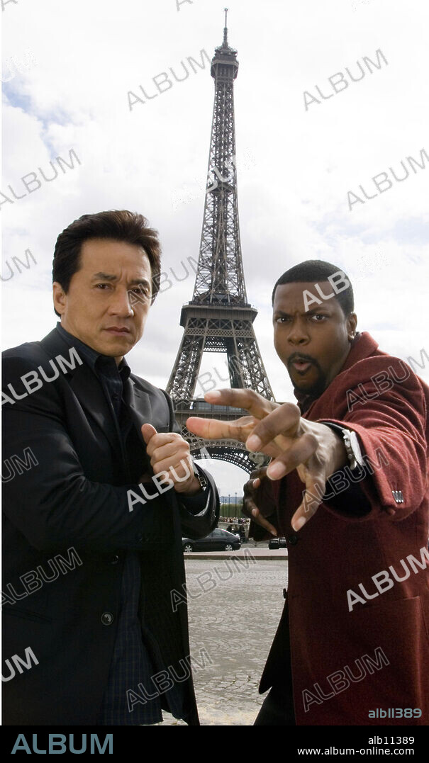 CHRIS TUCKER y JACKIE CHAN en HORA PUNTA 3, 2007 (RUSH HOUR 3), dirigida por BRETT RATNER. Copyright NEW LINE CINEMA/AVERY PIX/ROGER BIRNBAUM PRODUCTIONS/ / WILSON, GLEN.