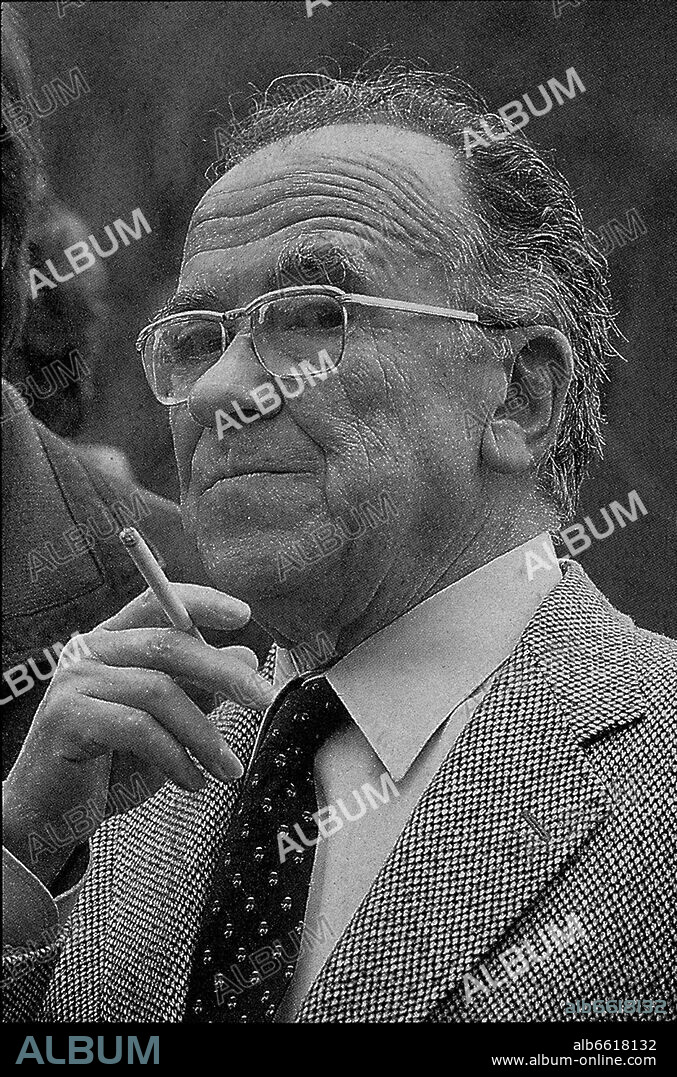SANTIAGO CARRILLO, POLITICO COMUNISTA ESPAÑOL, 1984.