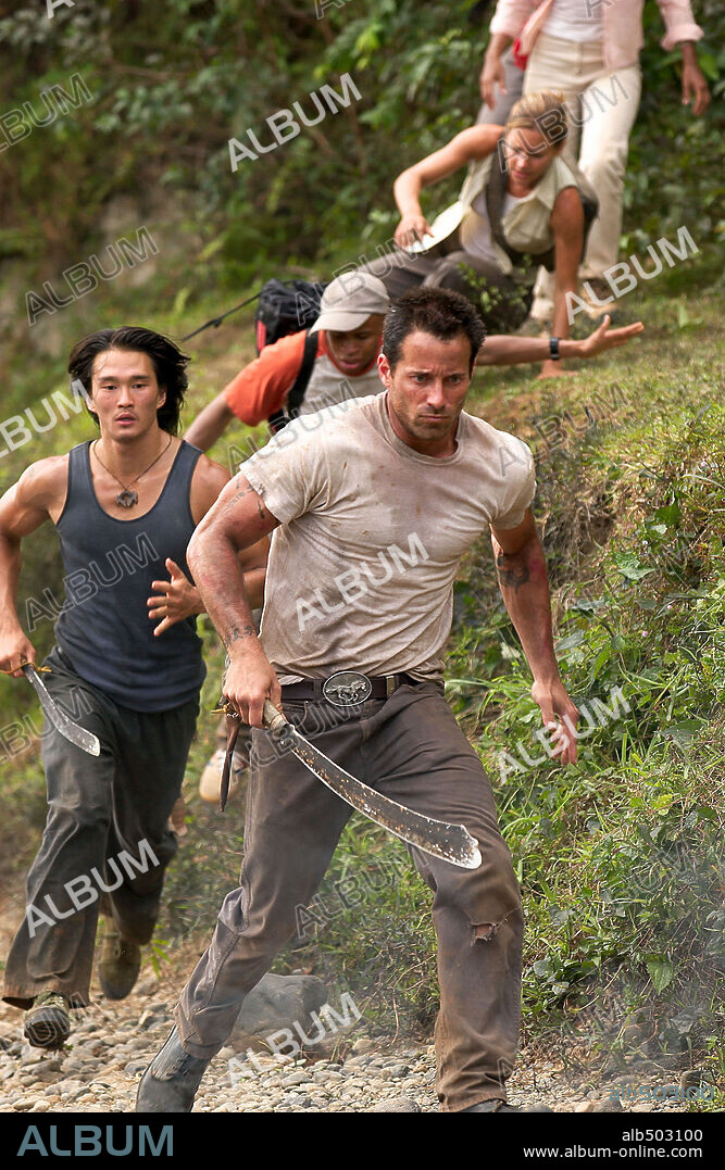 EUGENE BYRD, JOHNNY MESSNER, KADEE STRICKLAND, KARL YUNE and SALLI RICHARDSON in ANACONDAS: THE HUNT FOR THE BLOOD ORCHID, 2004, directed by DWIGHT H. LITTLE. Copyright COLUMBIA PICTURES.