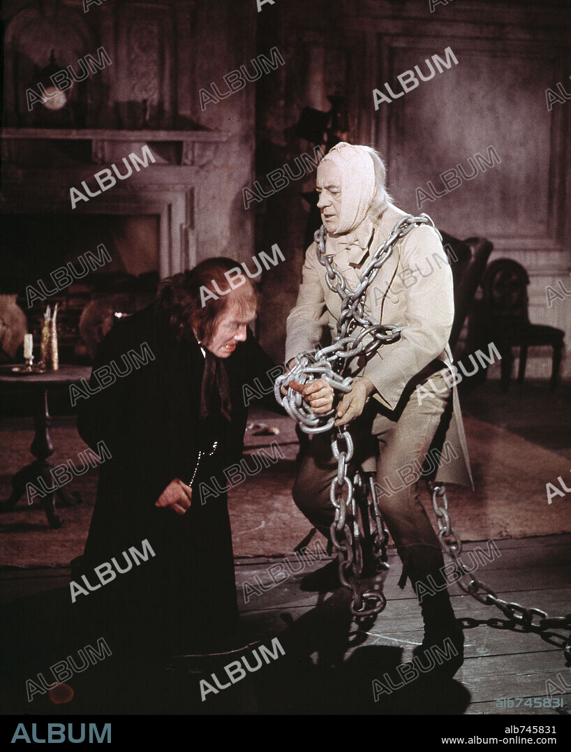 ALBERT FINNEY in SCROOGE, 1970, directed by RONALD NEAME. Copyright 20TH CENTURY FOX.