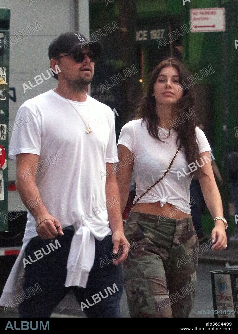 di caprio and CAMILLA MORRONE. May 15, 2018 - New York, New York, United States - Leonardo DiCaprio and his girlfriend Camila Morrone enjoy a walk in the West Village on May 15 2018 in New York City. 15/05/2018