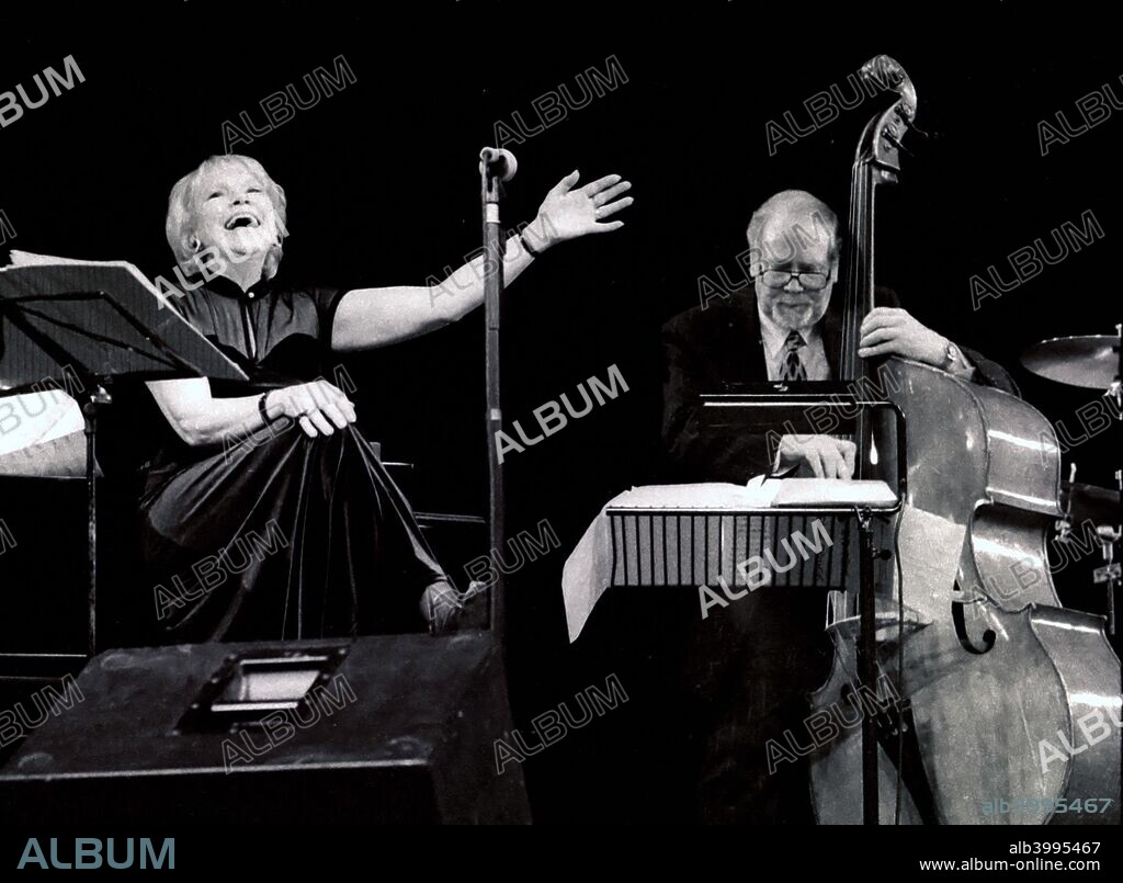 Val Wiseman and Len Skeat, Epsom Playhouse, Surrey, 2001.
