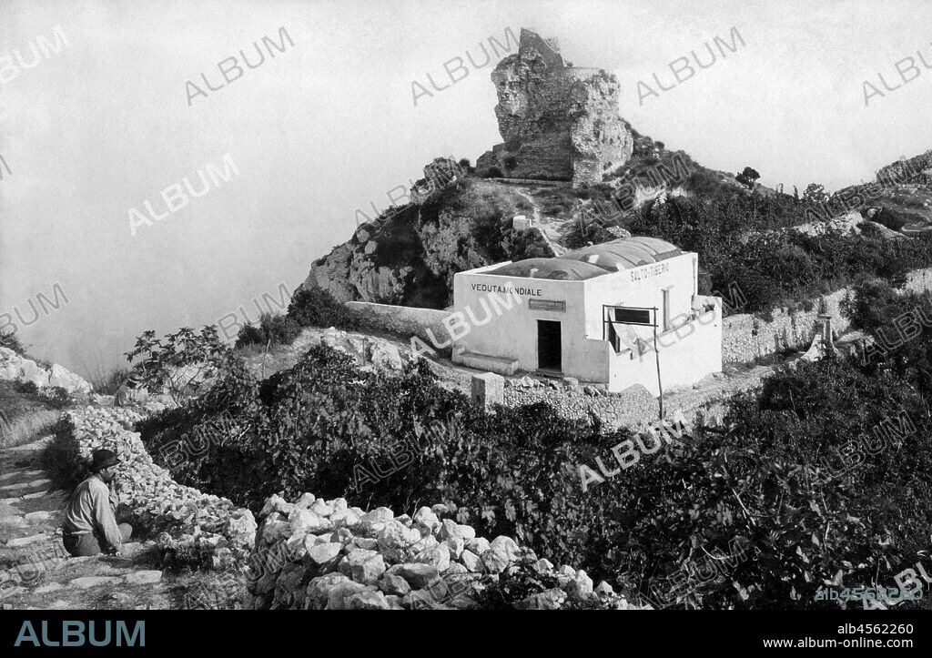 Salto di tiberio, capri island, campania, italy 1910-20.