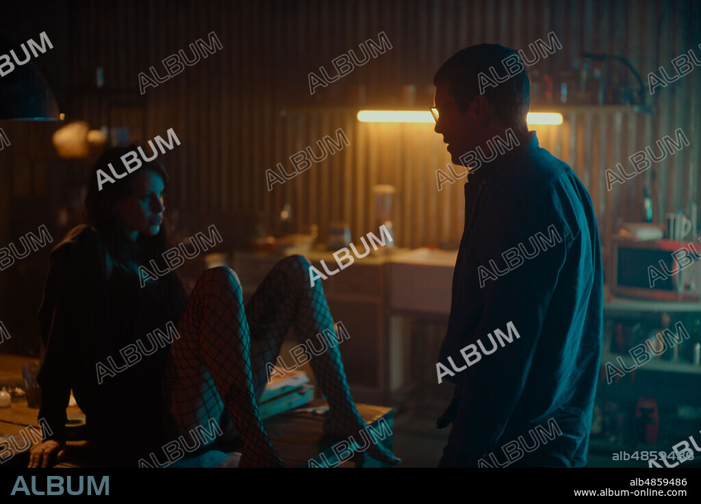 MARIO CASAS et MILENA SMIT dans NO MATARAS, 2019, réalisé par DAVID VICTORI. Copyright CASTELAO PICTURES/FILMAX/RTVE/TV3.