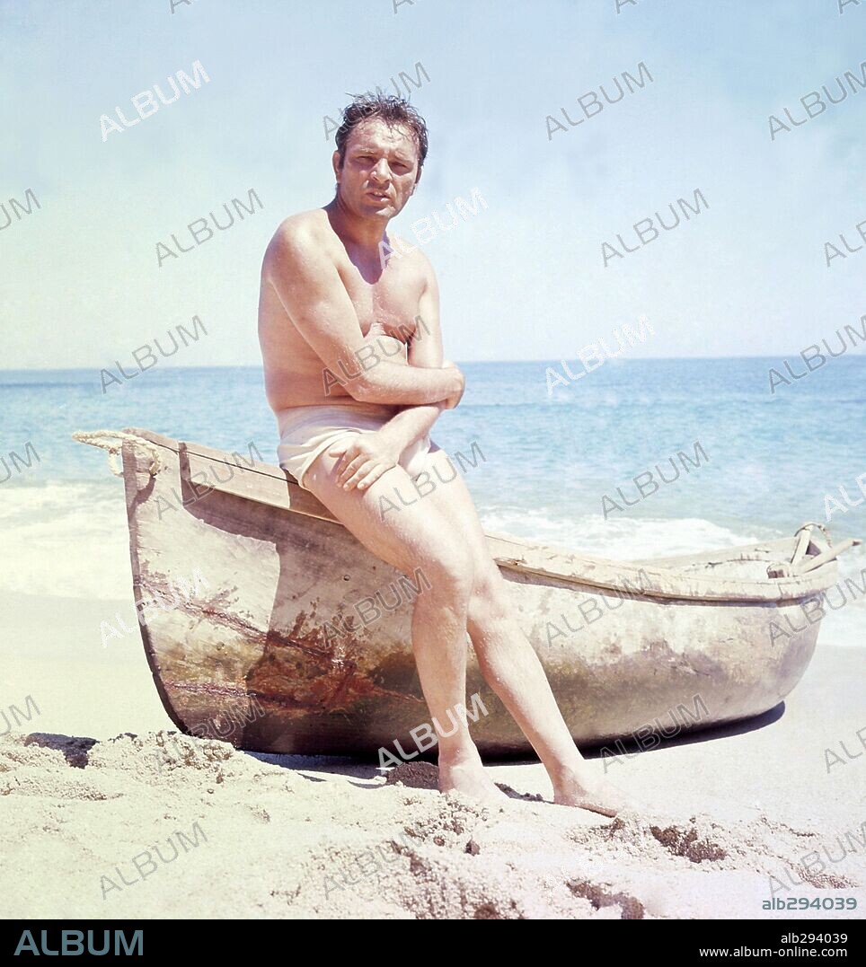 RICHARD BURTON in THE NIGHT OF THE IGUANA, 1964, directed by JOHN HUSTON. Copyright M.G.M.