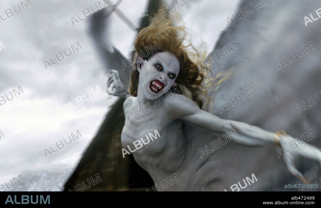 JOSIE MARAN in VAN HELSING, 2004, directed by STEPHEN SOMMERS. Copyright UNIVERSAL / ILM.