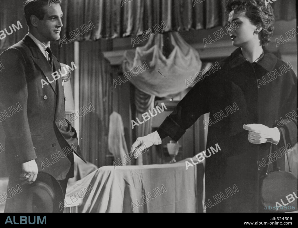 ANN BLYTH y PAUL NEWMAN en PARA ELLA UN SÓLO HOMBRE, 1957 (THE HELEN MORGAN STORY), dirigida por MICHAEL CURTIZ. Copyright WARNER BROTHERS.