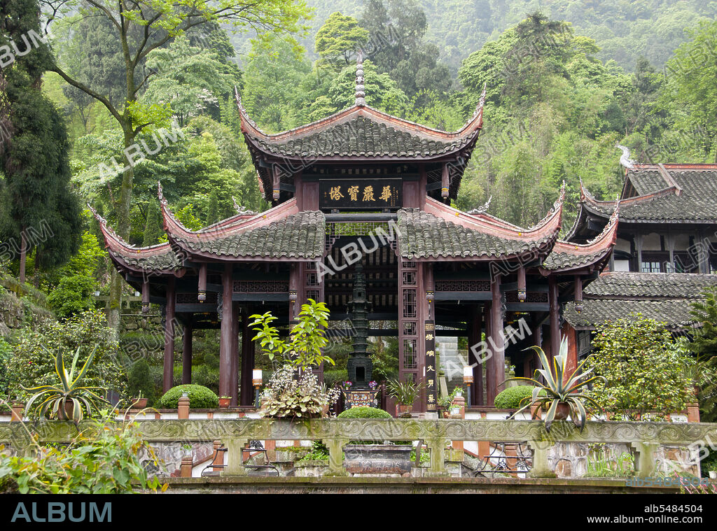 Fuhu Si (Crouching Tiger Monastery) was originally built during the Tang Dynasty (618 - 907), but the present temple buildings date back to 1651. It is the largest temple on the mountain. At 3,099 metres (10,167 ft), Mt. Emei is the highest of the Four Sacred Buddhist Mountains of China. The patron bodhisattva of Emei is Samantabhadra, known in Chinese as Puxian. 16th and 17th century sources allude to the practice of martial arts in the monasteries of Mount Emei.