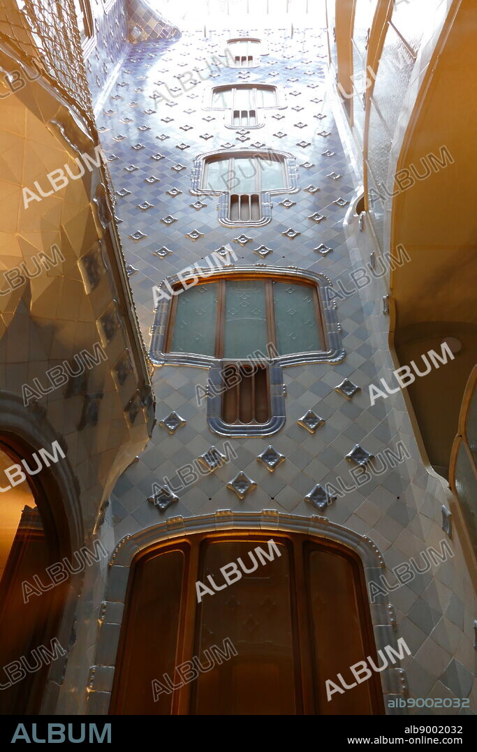 Interior detail from the Casa Batllo, Barcelona, designed by Antoni Gaudi. A remodel of a previously built house, it was redesigned in 1904 by Gaudi and has been refurbished several times after that. Gaudi's assistants Domenec Sugranes i Gras, Josep Canaleta and Joan Rubio also contributed to the renovation project. The local name for the building is Casa dels ossos (House of Bones), as it has a visceral, skeletal organic quality.