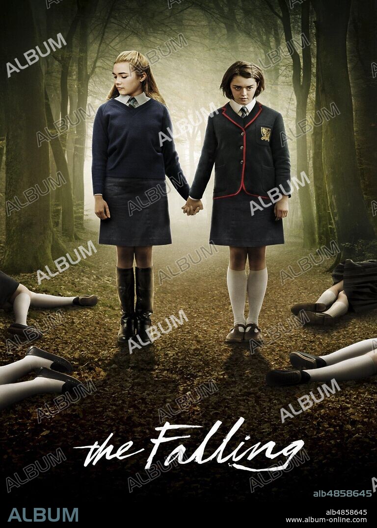 FLORENCE PUGH et MAISIE WILLIAMS dans THE FALLING, 2014, réalisé par CAROL MORLEY. Copyright CANNON AND MORLEY PROD/INDEPENDENT/BBC FILMS/BFI.