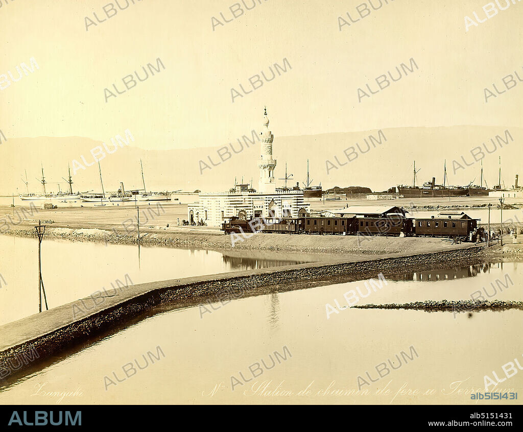 Constantine Zangaki, George Zangaki, Station de chaimin de fere a Terreplain, albumin paper, black and white positive process, image size: height: 21.80 cm; width: 28.00 cm, recto: lower left edge of image copied in: Zangaki; lower right image border copied in: No. Station de chaimin de fere a Terreplain; verso: in lead: George and Constantine Zangaki, travel photography, hist. Building, locality, street, railroad station, stop (railroad, streetcar), railway, train, Egypt.