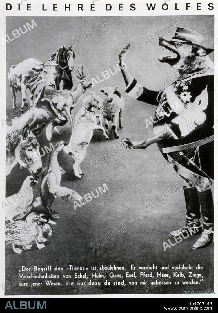 Die lehre der wolfes. Photomontage de John HEARTFIELD (1891-1968= ADAGP). Credit : Collection KHARBINE-TAPABOR.