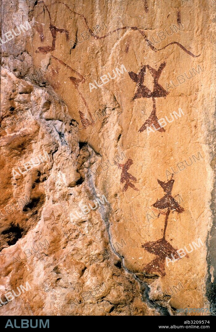 CUEVA DE LOS LETREROS (93), PINTURAS RUPESTRES, ARTE FIGURATIVO O ESQUEMATICO  . ALMERÍA, ANDALUCIA, ESPAÑA.