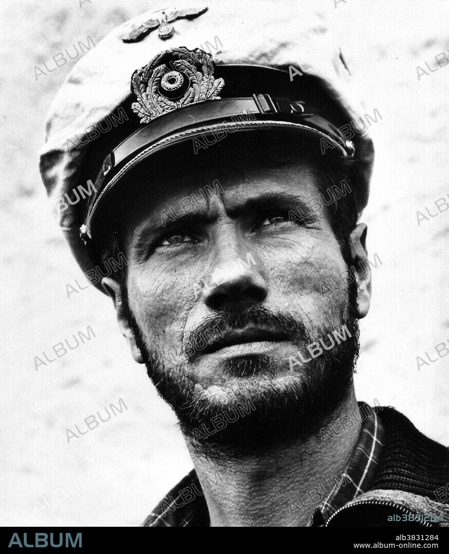 JURGEN PROCHNOW in THE BOAT, 1981 (DAS BOOT), directed by WOLFGANG PETERSEN. Copyright BAVARIA FILMS.