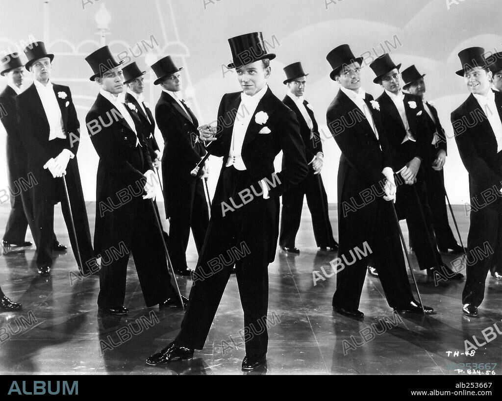 FRED ASTAIRE in TOP HAT, 1935, directed by MARK SANDRICH. Copyright RKO.