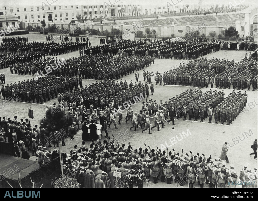 The swearing in of the fascist militia.Mussolini both sworn in the fascist troops in Rome. August 10, 1931.