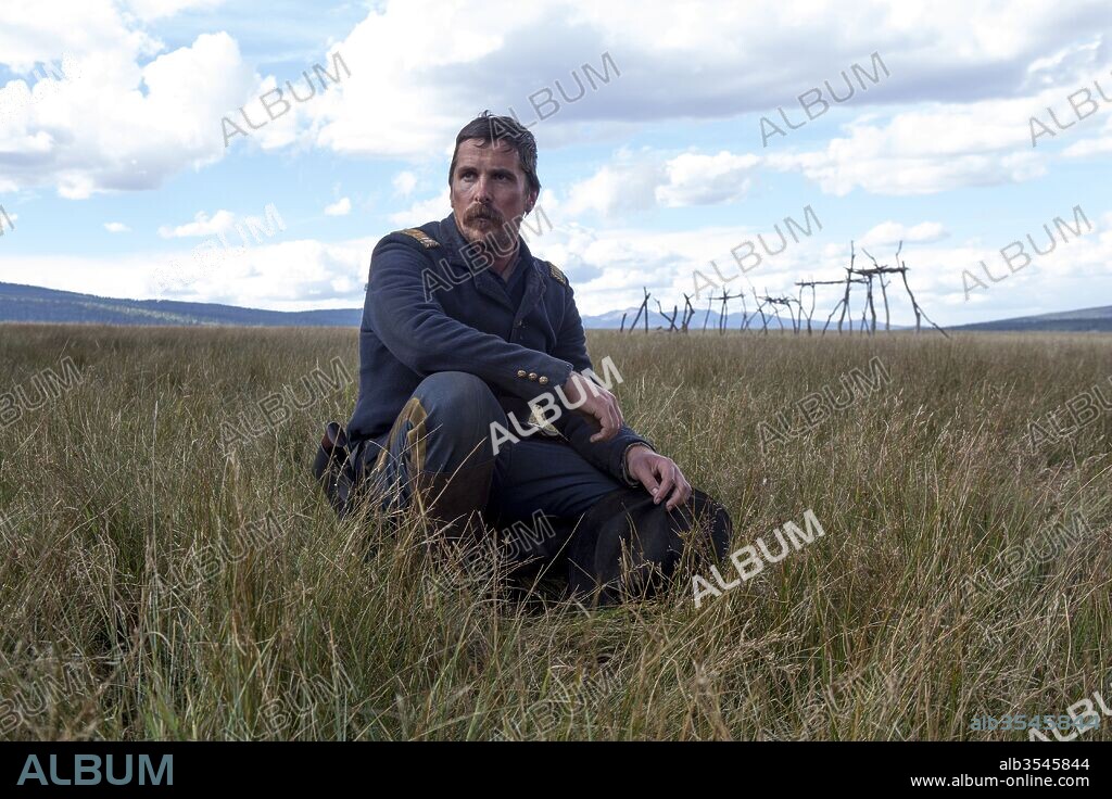 CHRISTIAN BALE en HOSTILES, 2017, dirigida por SCOTT COOPER. Copyright Le Grisbi Productions/Waypoint Entertainment.