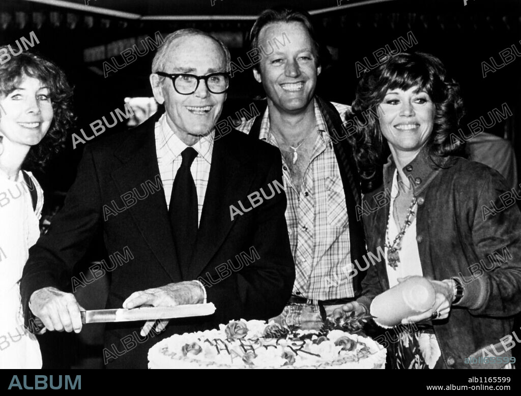 HENRY FONDA, JANE FONDA und PETER FONDA.