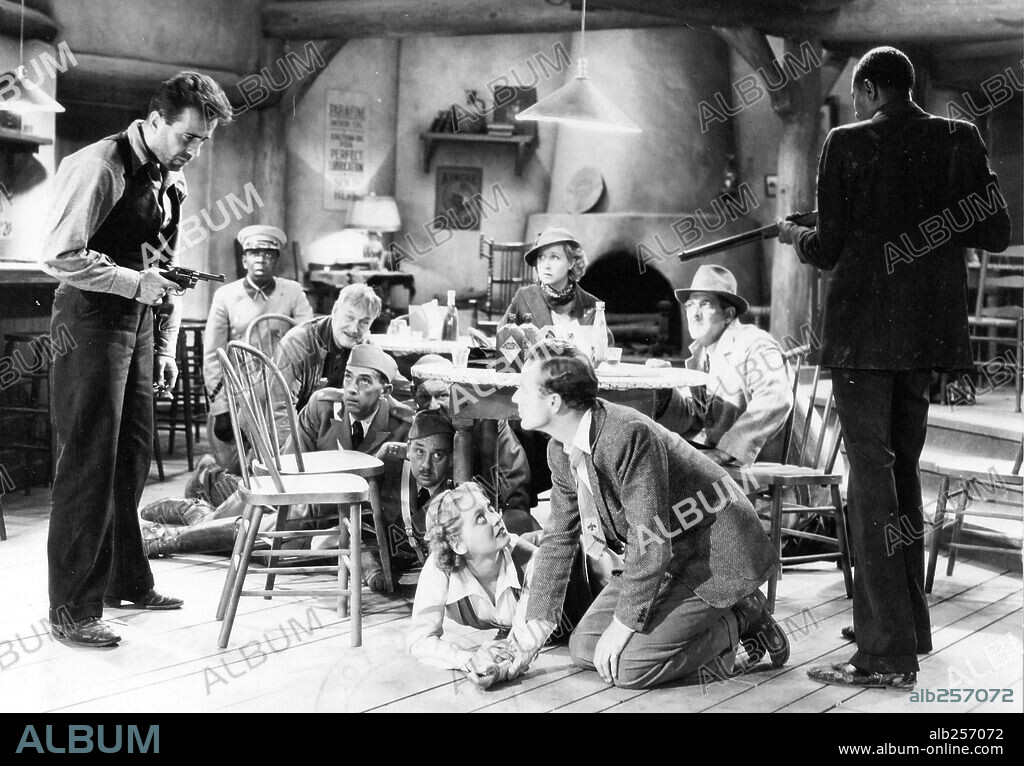 BETTE DAVIS, HUMPHREY BOGART und LESLIE HOWARD in THE PETRIFIED FOREST, 1936, unter der Regie von ARCHIE MAYO. Copyright WARNER BROTHERS.